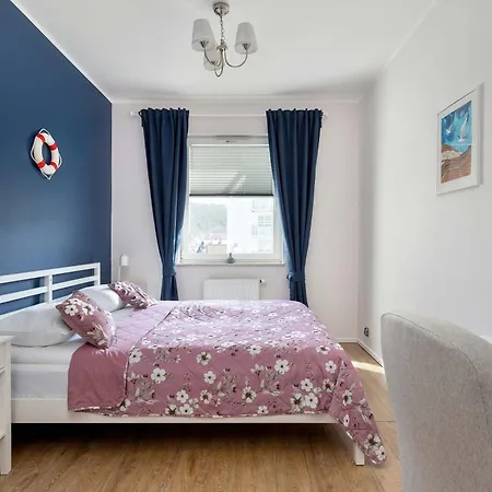 아파트 Stylish & Modern With Parking And Balcony By Renters 그디니아